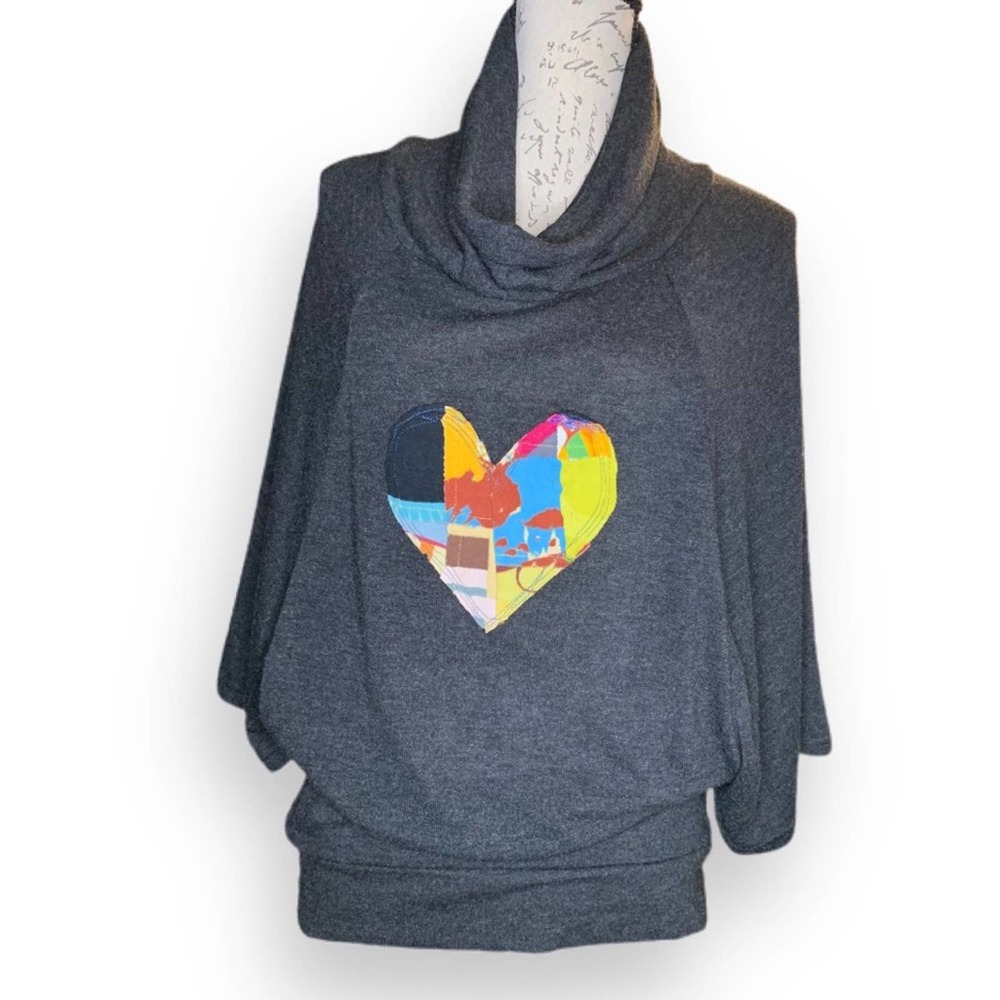 Nine 1 Eight patchwork heart top - Picture 4 of 6